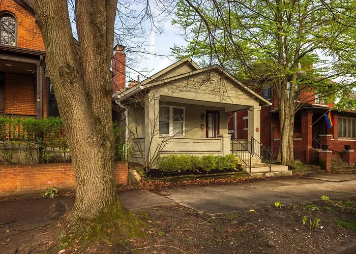 Villa Walkable Designer In Gv *